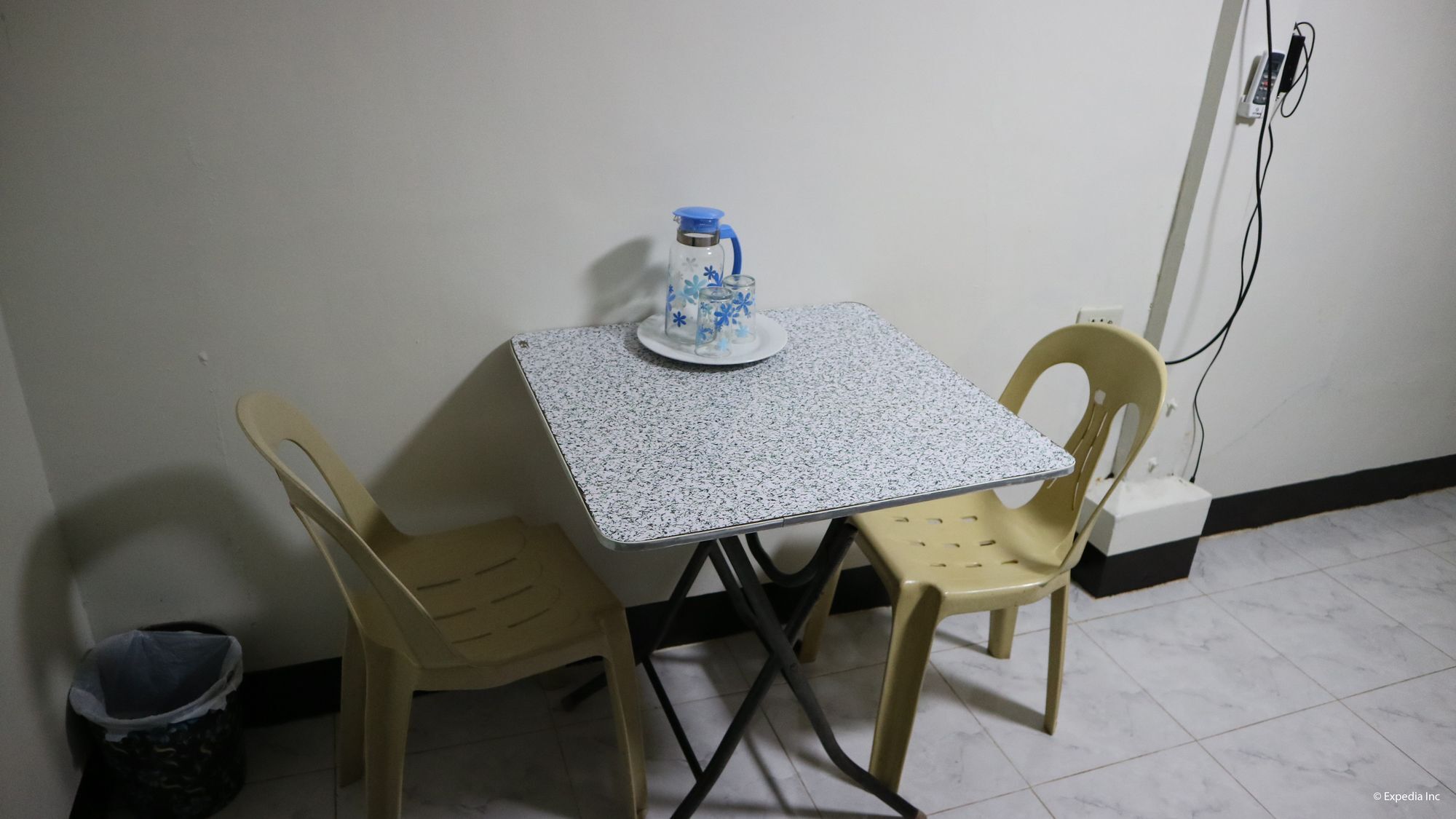 Almonte Transient Hostel Puerto Princesa Luaran gambar