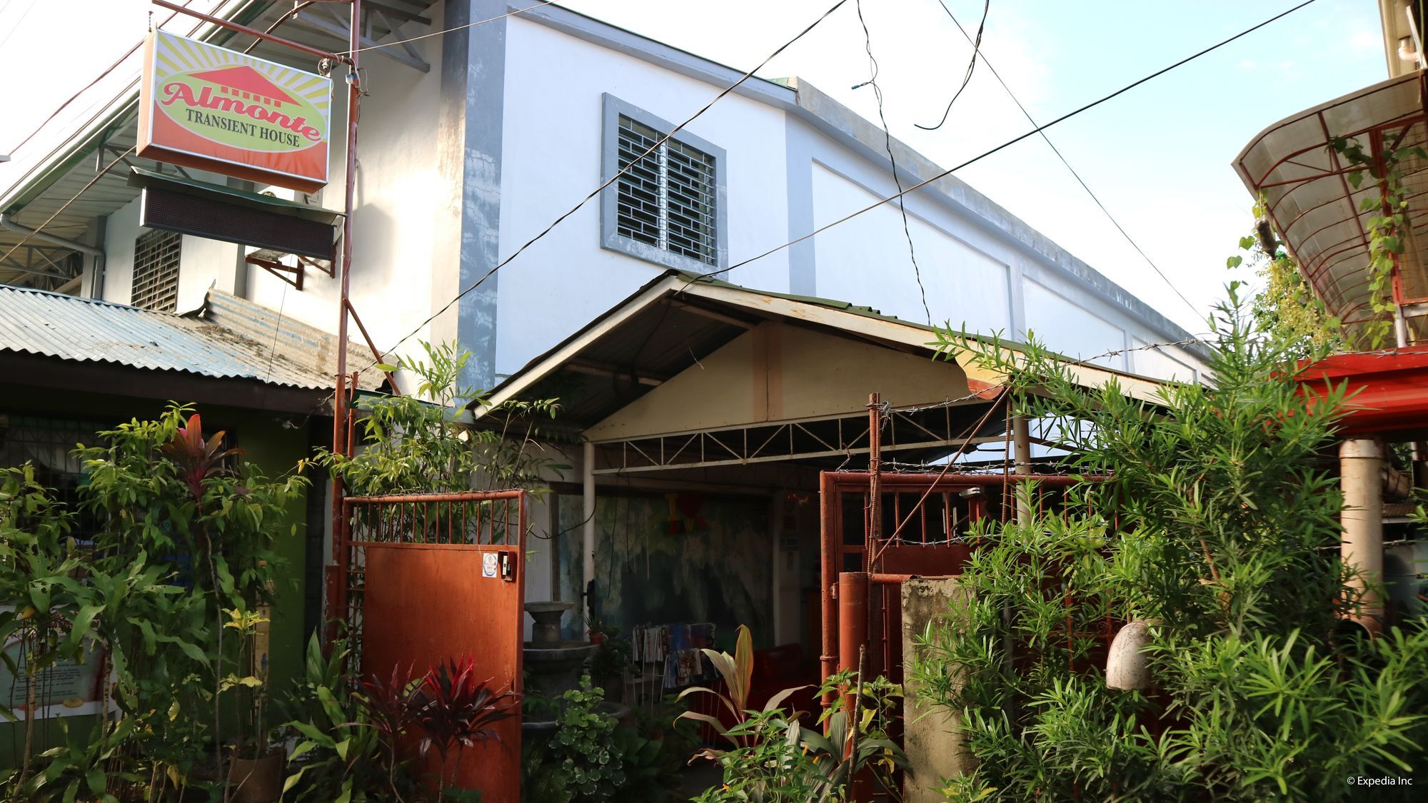Almonte Transient Hostel Puerto Princesa Luaran gambar