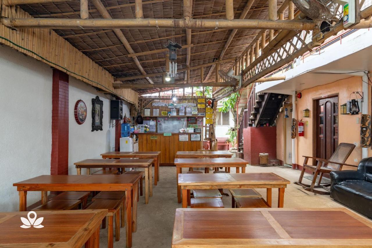 Almonte Transient Hostel Puerto Princesa Luaran gambar